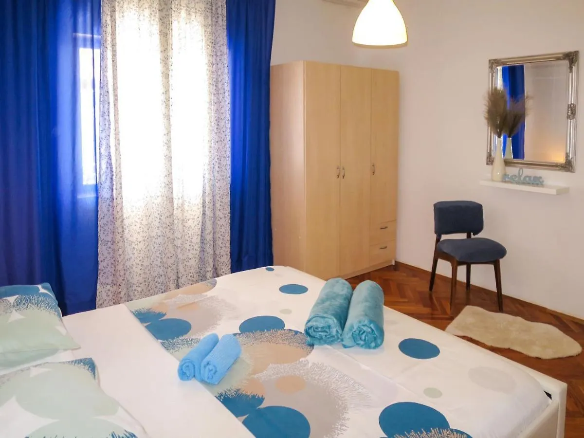 Holiday Home Matkovic - Srd300 By Interhome Rovanjska
